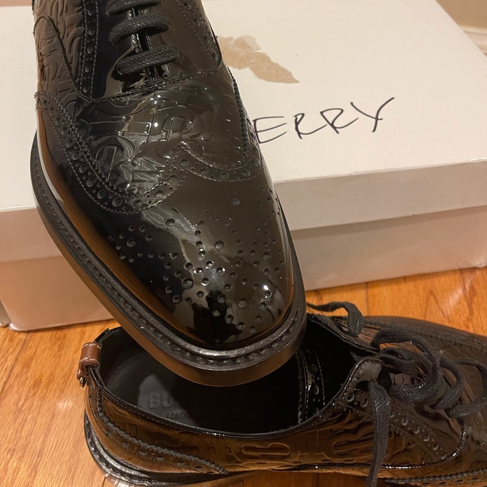 Burberry Men Oxford shoes Size 10.5 - Picture 2 of 9